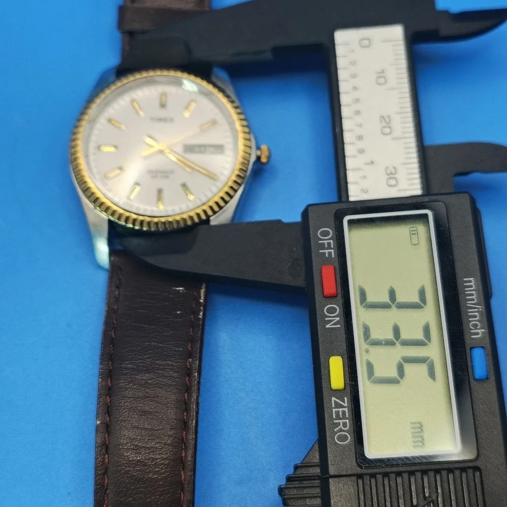 Vintage 2008 Timex Indiglo Presidential Day/Date Two Tone 33mm Mens Quartz Watch